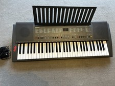 Yamaha PSR 200 Electronic Keyboard with Stand
