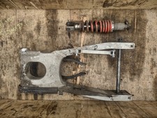 Kawasaki ZZR600 swing arm