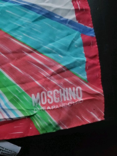 Authentic love moschino silk - love,
