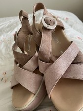 Softwaves Wedge Size 36 Shoe