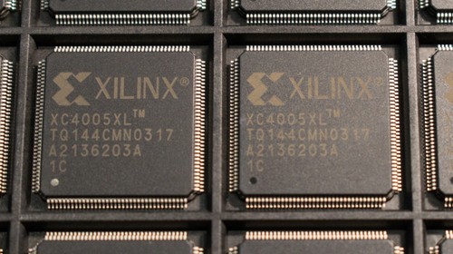 Xilinx xc4005xl fpga field - xc4005xl,