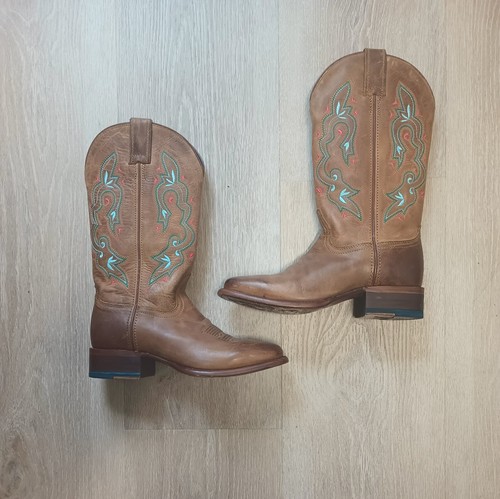 Line dancing country western - line,