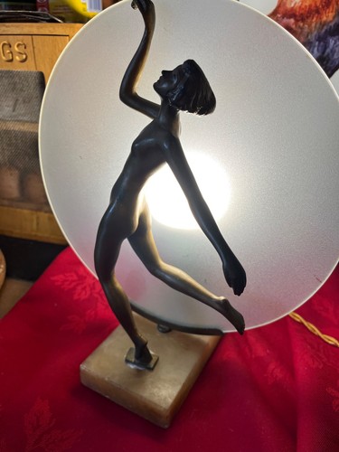 Original art deco figurine - art,