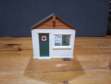 Scalextric First Aid Hut