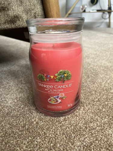 Yankee candle art - art, in