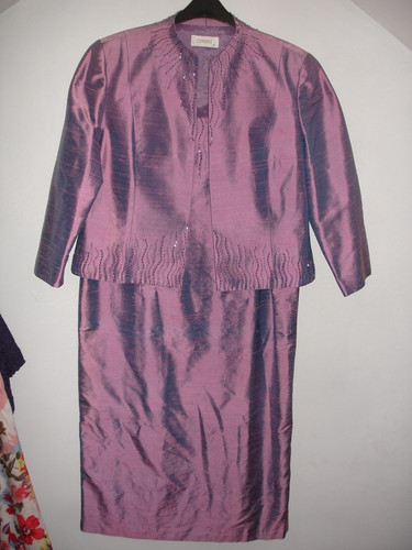 Stunning designer 100 silk - stunning,