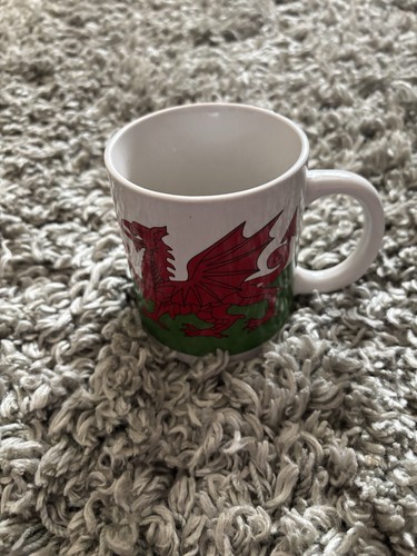 Welsh dragon ceramic - dragon, mug