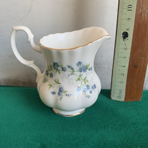 Vintage royal albert memory - albert,