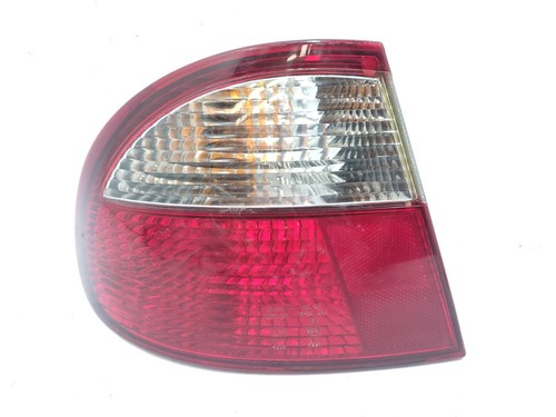 96276060 left tailgate light - left,