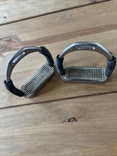 4 1/2” Flexi Stirrups