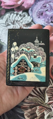 Small vintage hand painted - vintage,