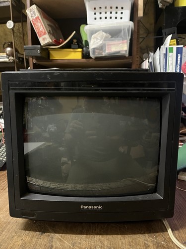 Panasonic crt tv faux - crt,