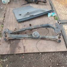 VW GOLF JETTA MK2  & Gti front cross member & engine mounting good solid parts 