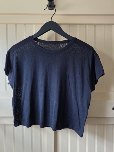 Lululemon short sleeve black - short,