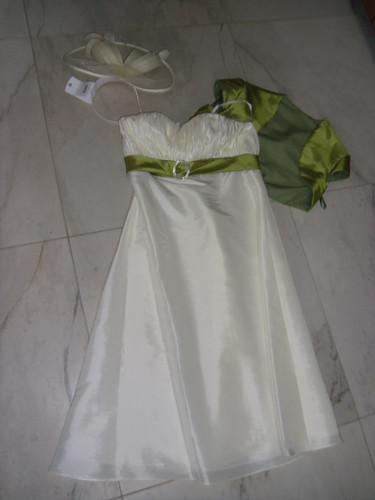 Gorgeous ladies wedding - gorgeous, outfit