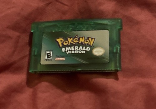 Pokémon emerald version - emerald,