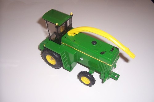 Ertl john deere - ertl, forager