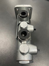 Merlo Brake Master Cylinder