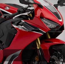 Front fairing winglets dynamic - front,