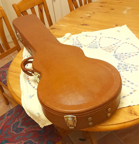 Cnb brown hard case - brown,