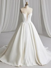 BRAND NEW Wedding Gown -