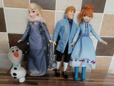 Disney Olaf's Frozen Adventure Festive Friends Doll Set ~ Anna, Elsa, Kristoff