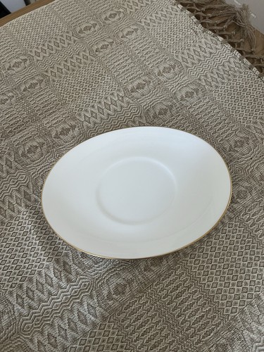 Royal doulton signature gold - doulton,