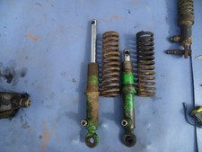 Pair hydraulic rams - of,