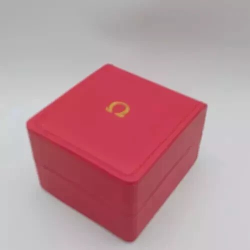 Omega red gold sign - gold,