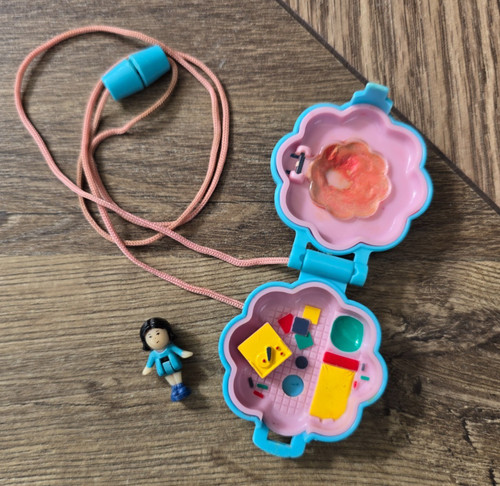 Vintage polly pocket - pocket, me