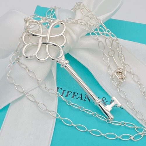 Tiffany knot key pendant - knot,
