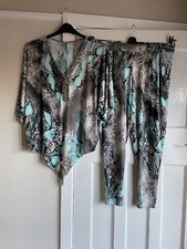 Stunning Slinky 2-Piece In Turquoise Snake Print - Worn Once - Once Size (10-14)