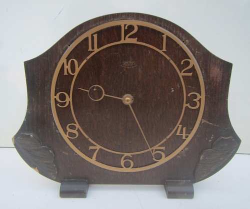 Vintage smiths hour - vintage, oak