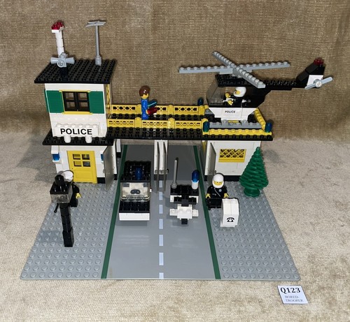Lego sets classic town 381 - town:, 381-2