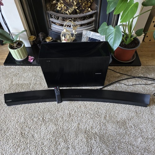 Samsung curved soundbar - samsung,