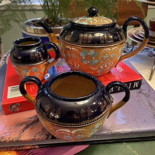 Antique royal doulton - antique,