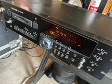 TASCAM MD-801 pro minidisc