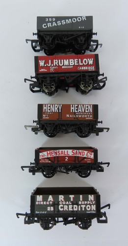 Hornby plank wagons - plank,