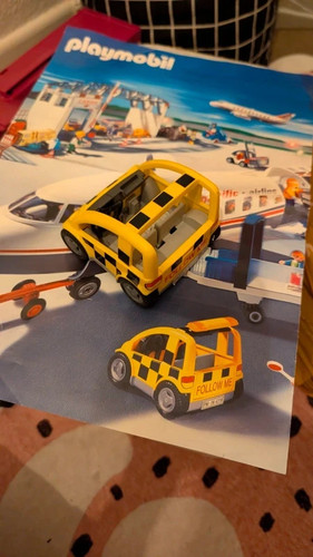 Playmobil follow airport - playmobil,