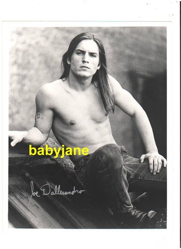 Joe dallesandro signed 8x10 - dallesandro,