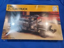 GMC 2 1/2 TON MILITARY TRUCK