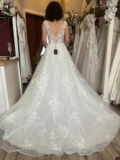 Justin Alexander wedding dress