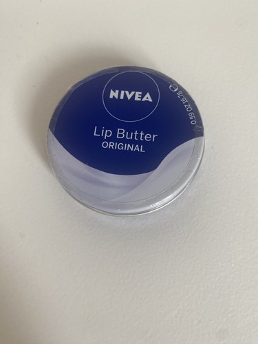 Rare discontinued nivea lip - rare,
