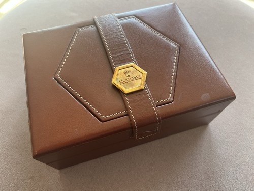 Rolex oysterquartz box - oysterquartz,