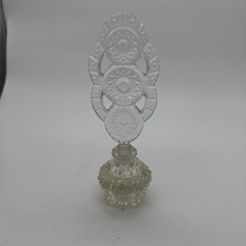 Vintage art deco pressed glass - art,