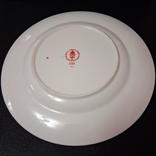 Royal crown derby bone china - crown,