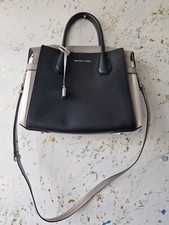 Authentic Michael Kors Medium