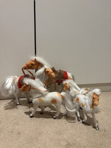 Felt plastic horse - felt,