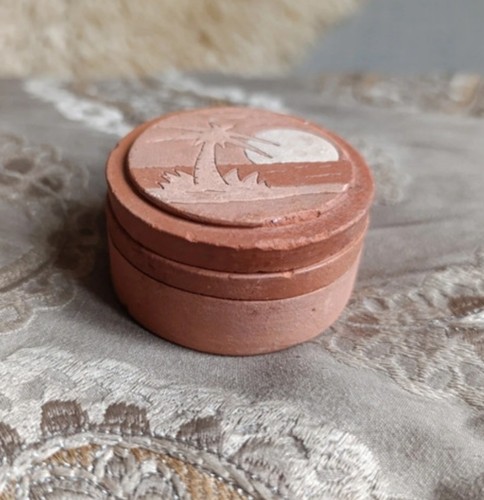 Vintage 1985 tan - , terracotta