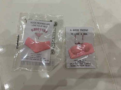 Women best friend magnets - women’s,
